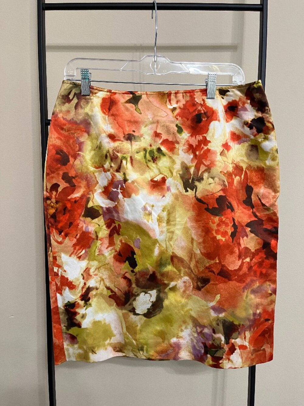Jones New York Cotton Silk Watercolor Floral Pencil Skirt Size 10 Statement